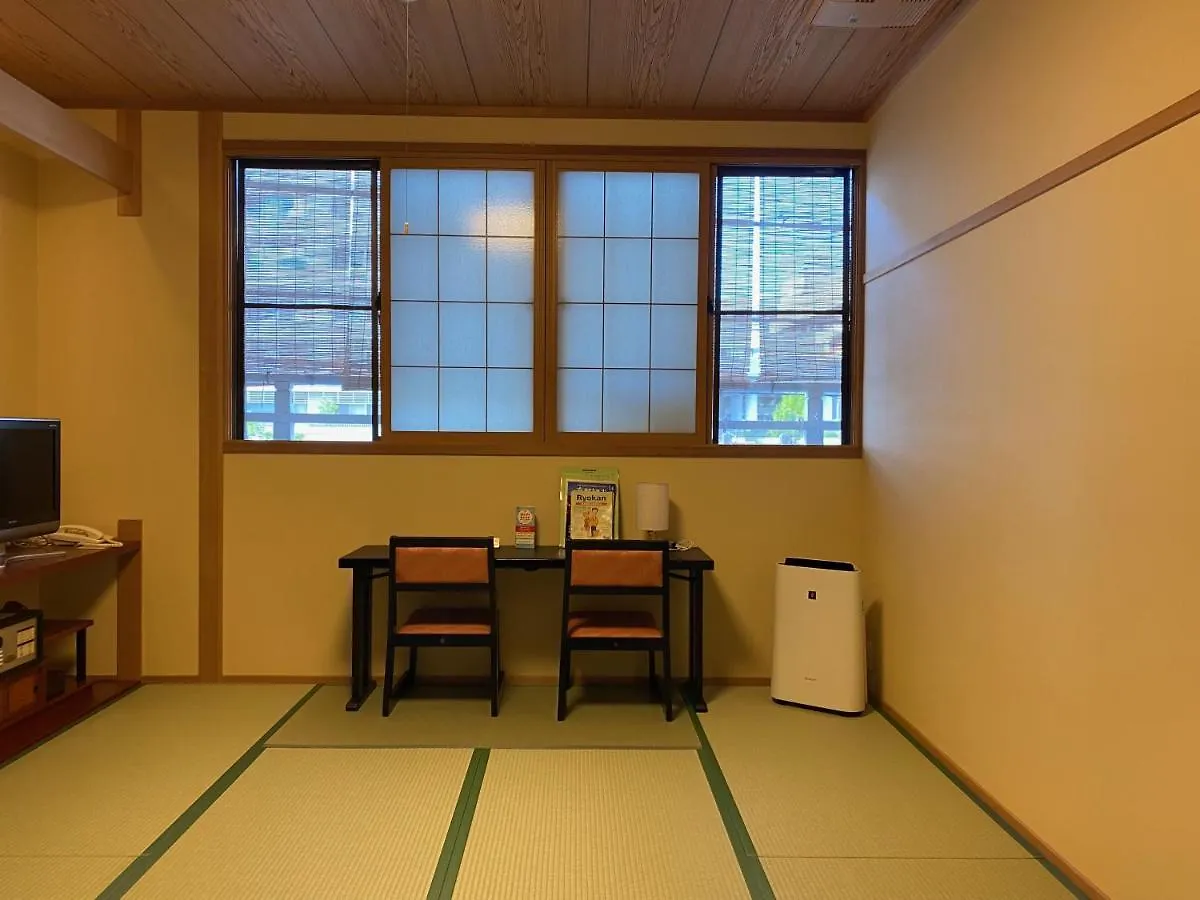 Ryokan Sawaya Honten Kyōto 2*,